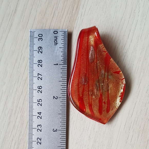 Glass and gold pendant - Picture 6 of 7